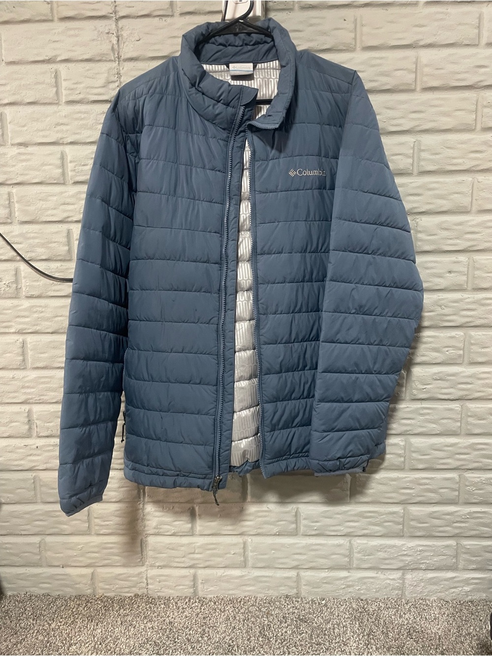 Columbia Mens Full Zip Puffer Jacket w Thermal Coil Lining Sz L